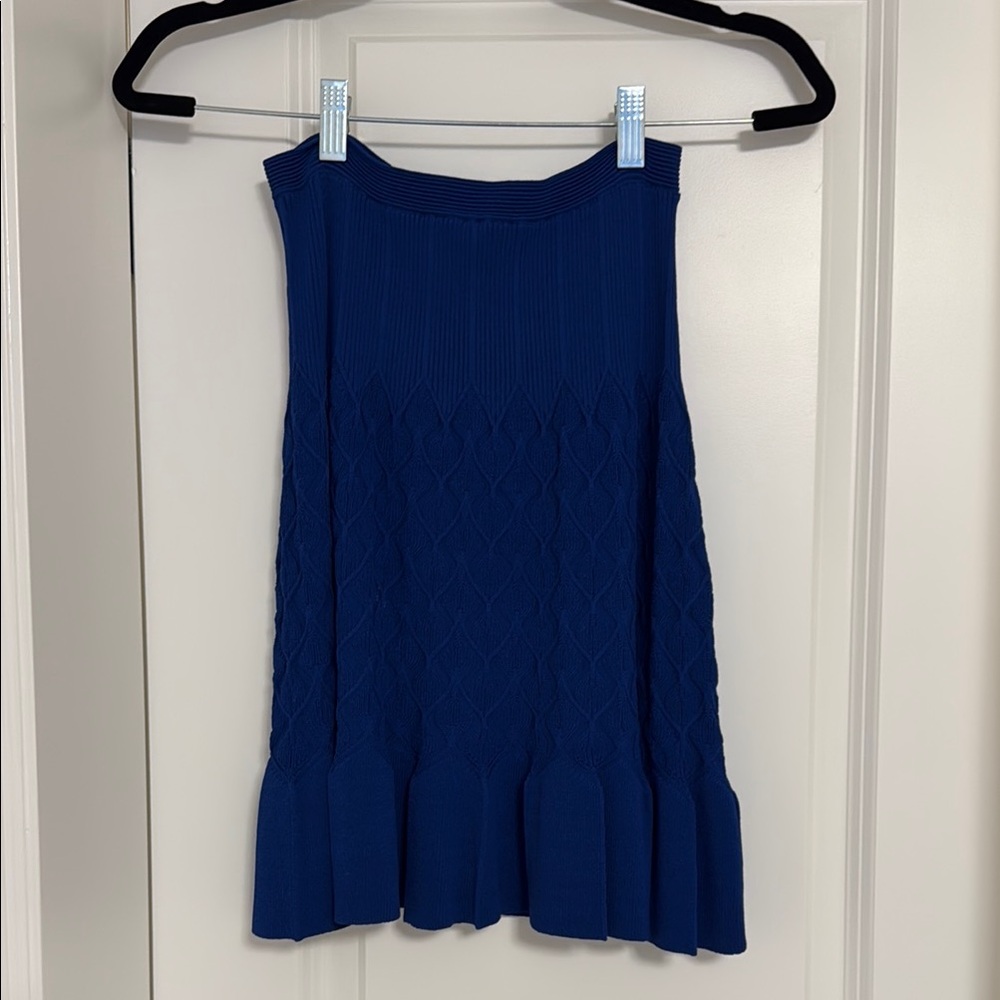 Elegant Sandro skirt